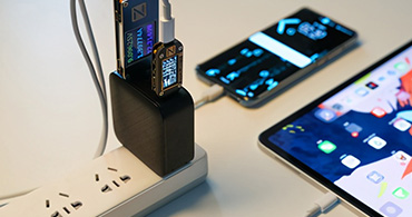 氮化鎵充電頭.jpg 氮化鎵充電頭.jpg